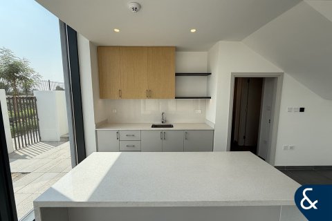 Villa in Arabian Ranches 3, Dubai 4 bedrooms, 302 sq.m. № 76392 - photo 6