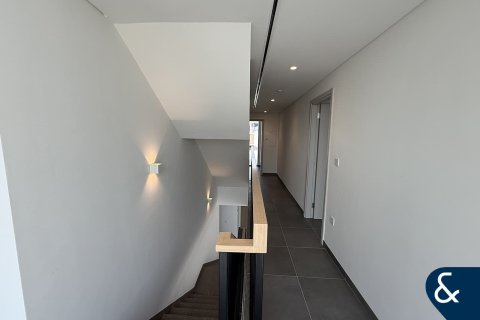 Villa in Arabian Ranches 3, Dubai 4 bedrooms, 302 sq.m. № 76392 - photo 13