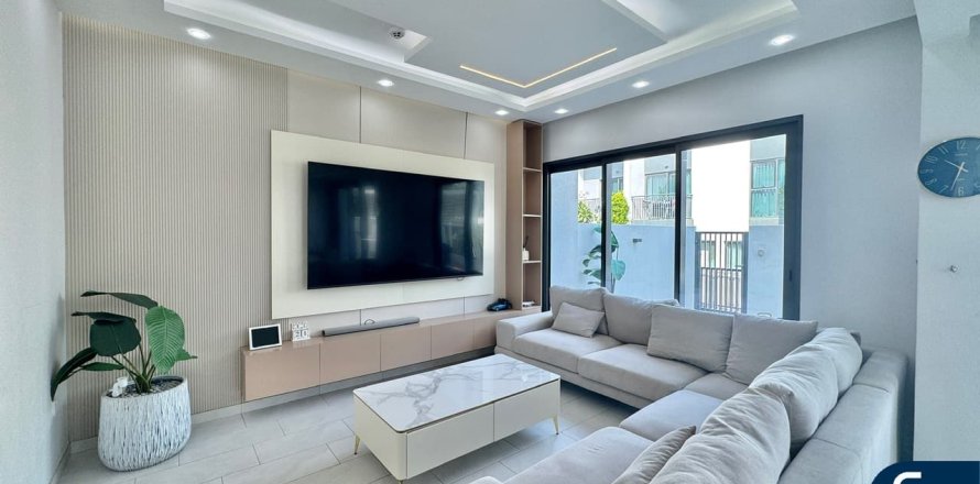 Villa in Villanova, Dubai Land, Dubai 4 bedrooms, 231 sq.m. № 76380