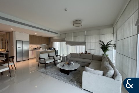 Apartment in EMAAR Beachfront, Dubai Harbour, Dubai 3 bedrooms, 198 sq.m. № 76378 - photo 2