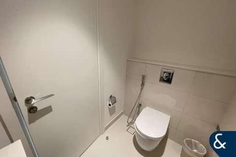 Apartment in EMAAR Beachfront, Dubai Harbour, Dubai 3 bedrooms, 198 sq.m. № 76378 - photo 11