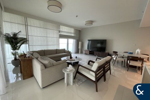 Apartment in EMAAR Beachfront, Dubai Harbour, Dubai 3 bedrooms, 198 sq.m. № 76378 - photo 5