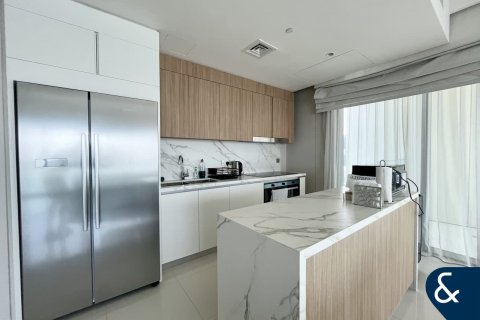 شقة في EMAAR Beachfront, Dubai Harbour, دبي 3 غرف نوم, 198 م² رقم 76378 - صورة 2