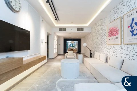 Apartamento en 8 BOULEVARD WALK en Downtown Dubai (Downtown Burj Dubai), Dubai, 1 dormitorio, 130 m², № 79425 - foto 1