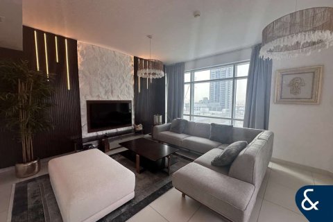 Снять в аренду квартиру в Даунтаун Дубай (Даунтаун Бурдж Дубай), Дубай: 1 спальня, 85м², № 79419 - фото 3