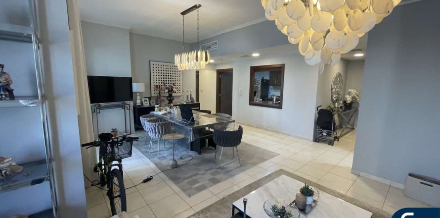 Квартира в Бизнес-Бэе, Дубай, 3 спальни, 177м², № 79416