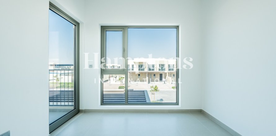 Таунхаус в Arabian Ranches 2, Дубай, 3 спальни, 175м², № 112599