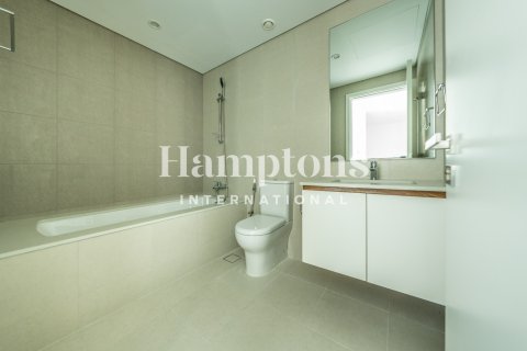 Снять в аренду таунхаус в Arabian Ranches 2, Дубай: 3 спальни, 174.99952304м², № 112599 - фото 3