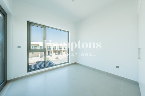Снять в аренду таунхаус в Arabian Ranches 2, Дубай: 3 спальни, 174.99952304м², № 112599 - фото 7