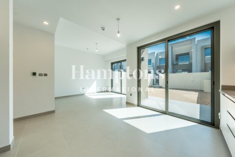 Снять в аренду таунхаус в Arabian Ranches 2, Дубай: 3 спальни, 174.99952304м², № 112599 - фото 25