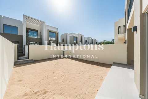 Снять в аренду таунхаус в Arabian Ranches 2, Дубай: 3 спальни, 174.99952304м², № 112599 - фото 21