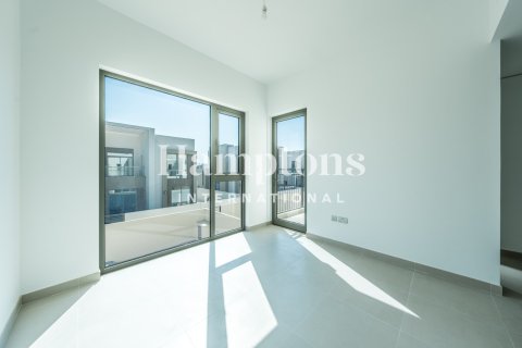 Снять в аренду таунхаус в Arabian Ranches 2, Дубай: 3 спальни, 174.99952304м², № 112599 - фото 26