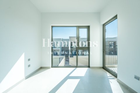 Снять в аренду таунхаус в Arabian Ranches 2, Дубай: 3 спальни, 174.99952304м², № 112599 - фото 16