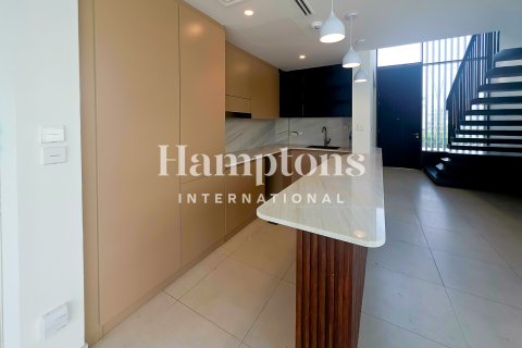 Townhouse in The Valley, Dubai 4 bedrooms, 257.51968376 sq.m. № 96797 - photo 30