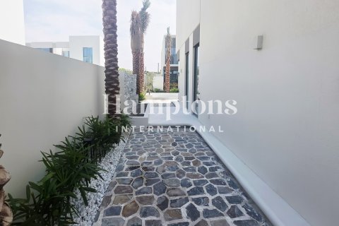 Townhouse in The Valley, Dubai 4 bedrooms, 257.51968376 sq.m. № 96797 - photo 24
