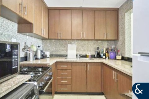 Apartment in Business Bay, Dubai 1 bedroom, 74 sq.m. № 98642 - photo 11