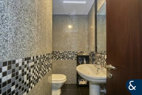 Apartment in Business Bay, Dubai 1 bedroom, 74 sq.m. № 98642 - photo 10