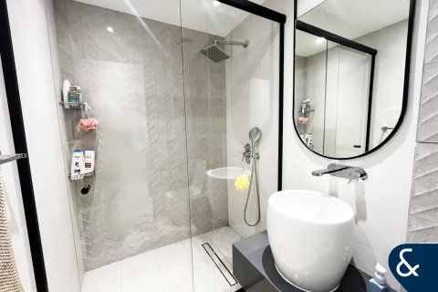 Apartamento en Emaar 6 Towers, Dubai Marina, Dubai, 2 dormitorios, 157 m², № 98654 - foto 12