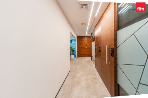 Oficina en Business Bay, Dubai, 626.3 m², № 13151 - foto 28