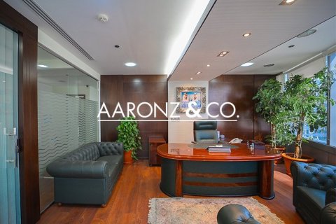 Bureau à Jumeirah Lake Towers, Dubai, 177 m², № 58495 - photo 5