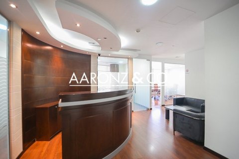 Bureau à Jumeirah Lake Towers, Dubai, 177 m², № 58495 - photo 8