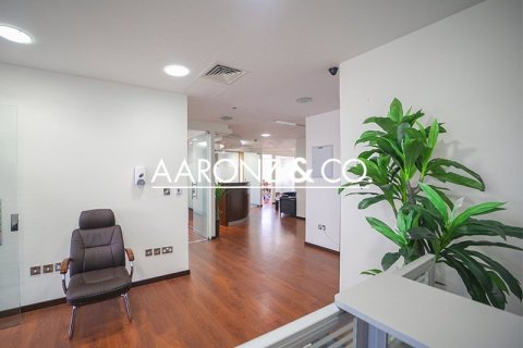 Bureau à Jumeirah Lake Towers, Dubai, 177 m², № 58495 - photo 4