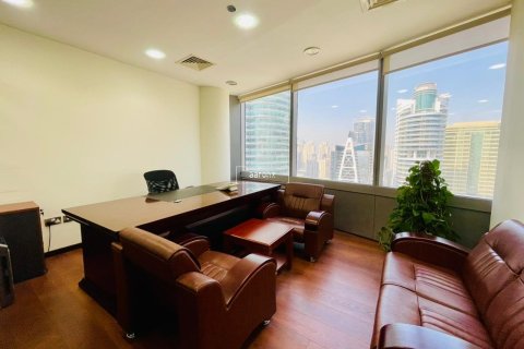 Bureau à Jumeirah Lake Towers, Dubai, 177.2 m², № 58495 - photo 16