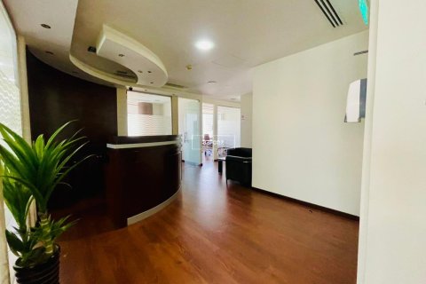 Bureau à Jumeirah Lake Towers, Dubai, 177.2 m², № 58495 - photo 7