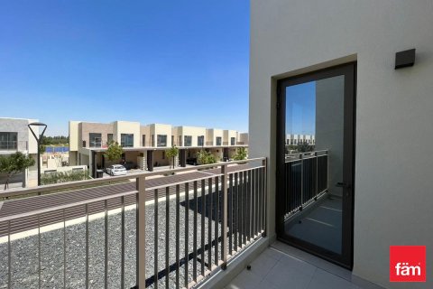 Adosado en Dubai, 3 dormitorios, 145.9 m², № 42958 - foto 15