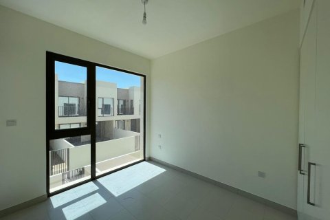 Adosado en Dubai, 3 dormitorios, 145.9 m², № 42958 - foto 4