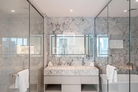 Penthouse in Jumeirah Lake Towers, Dubai 4 bedrooms, 383 sq.m. № 87239 - photo 21