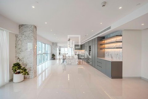 Penthouse in Jumeirah Lake Towers, Dubai 4 bedrooms, 383 sq.m. № 87239 - photo 7