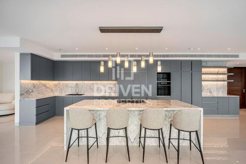 Penthouse in Jumeirah Lake Towers, Dubai 4 bedrooms, 383 sq.m. № 87239 - photo 5