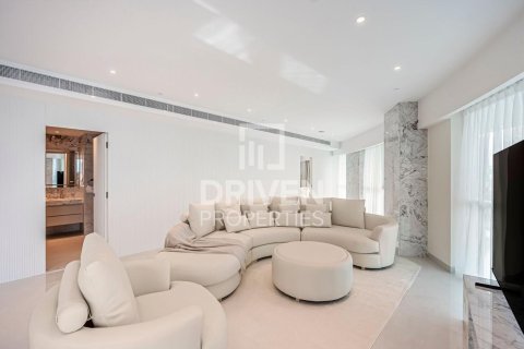 Penthouse in Jumeirah Lake Towers, Dubai 4 bedrooms, 383 sq.m. № 87239 - photo 3