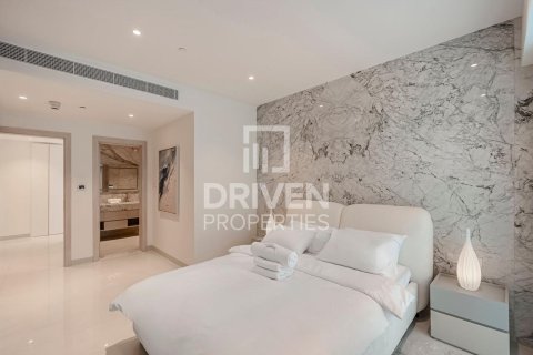 Penthouse in Jumeirah Lake Towers, Dubai 4 bedrooms, 383 sq.m. № 87239 - photo 16