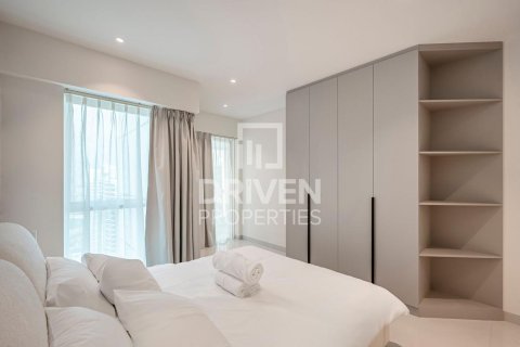 Penthouse in Jumeirah Lake Towers, Dubai 4 bedrooms, 383 sq.m. № 87239 - photo 15