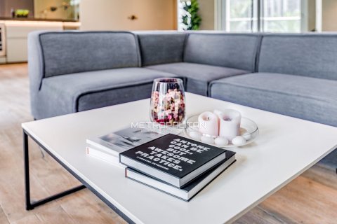 Снять в аренду квартиру в The Lofts, Даунтаун Дубай (Даунтаун Бурдж Дубай), Дубай: 1 спальня, 118м², № 74084 - фото 7