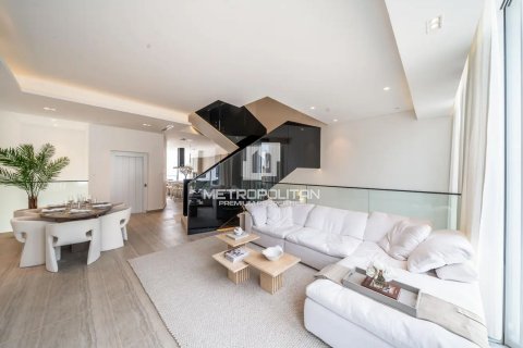 Townhouse in Al Barari, Dubai 4 bedrooms, 180 sq.m. № 74160 - photo 7