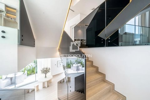 Townhouse in Al Barari, Dubai 4 bedrooms, 180 sq.m. № 74160 - photo 11