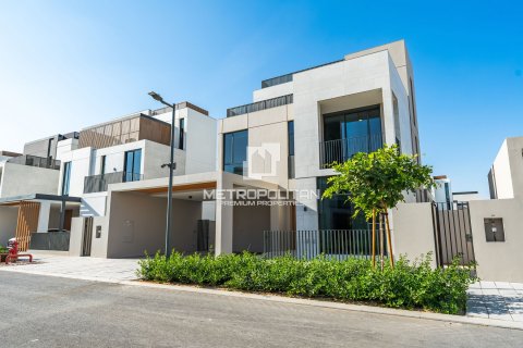 Villa en Arabian Ranches 3, Dubai, 4 dormitorios, 431 m², № 74090 - foto 19