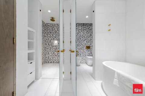 Apartment in Palm Jumeirah, Dubai 2 bedrooms, 174.6 sq.m. № 94945 - photo 12