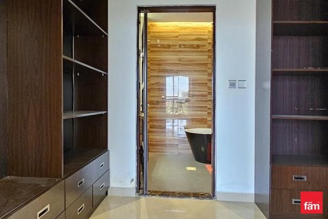 Villa in Dubai 4 bedrooms, 1356.4 sq.m. № 67545 - photo 17