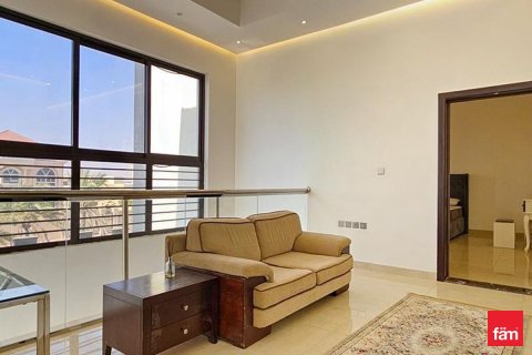 Villa in Dubai 4 bedrooms, 1356.4 sq.m. № 67545 - photo 6