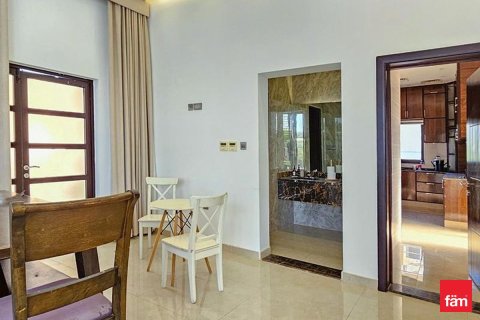 Villa in Dubai 4 bedrooms, 1356.4 sq.m. № 67545 - photo 5