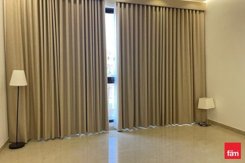 Villa in Dubai 4 bedrooms, 1356.4 sq.m. № 67545 - photo 12