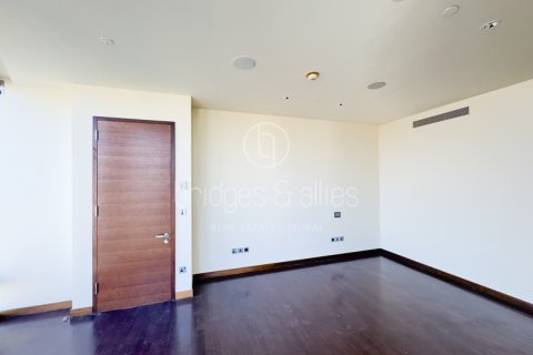 Apartment in Downtown Dubai (Downtown Burj Dubai), Dubai 2 bedrooms, 177 sq.m. № 78032 - photo 12