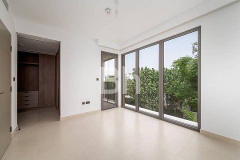 Снять в аренду виллу в Tilal Al Ghaf, Дубай: 4 спальни, 316м², № 22078 - фото 8