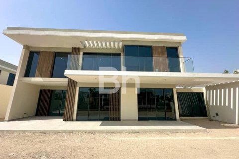 Villa in Tilal Al Ghaf, Dubai 6 bedrooms, 818 sq.m. № 22074 - photo 8