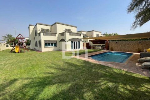 فيلا في Jumeirah Park, دبي 4 غرف نوم, 403 م² رقم 22076 - صورة 1