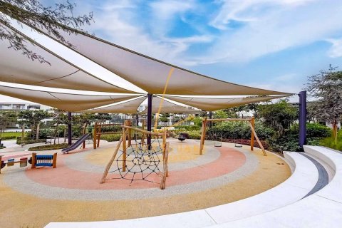 Снять в аренду виллу в Tilal Al Ghaf, Дубай: 3 спальни, 141м², № 89804 - фото 24